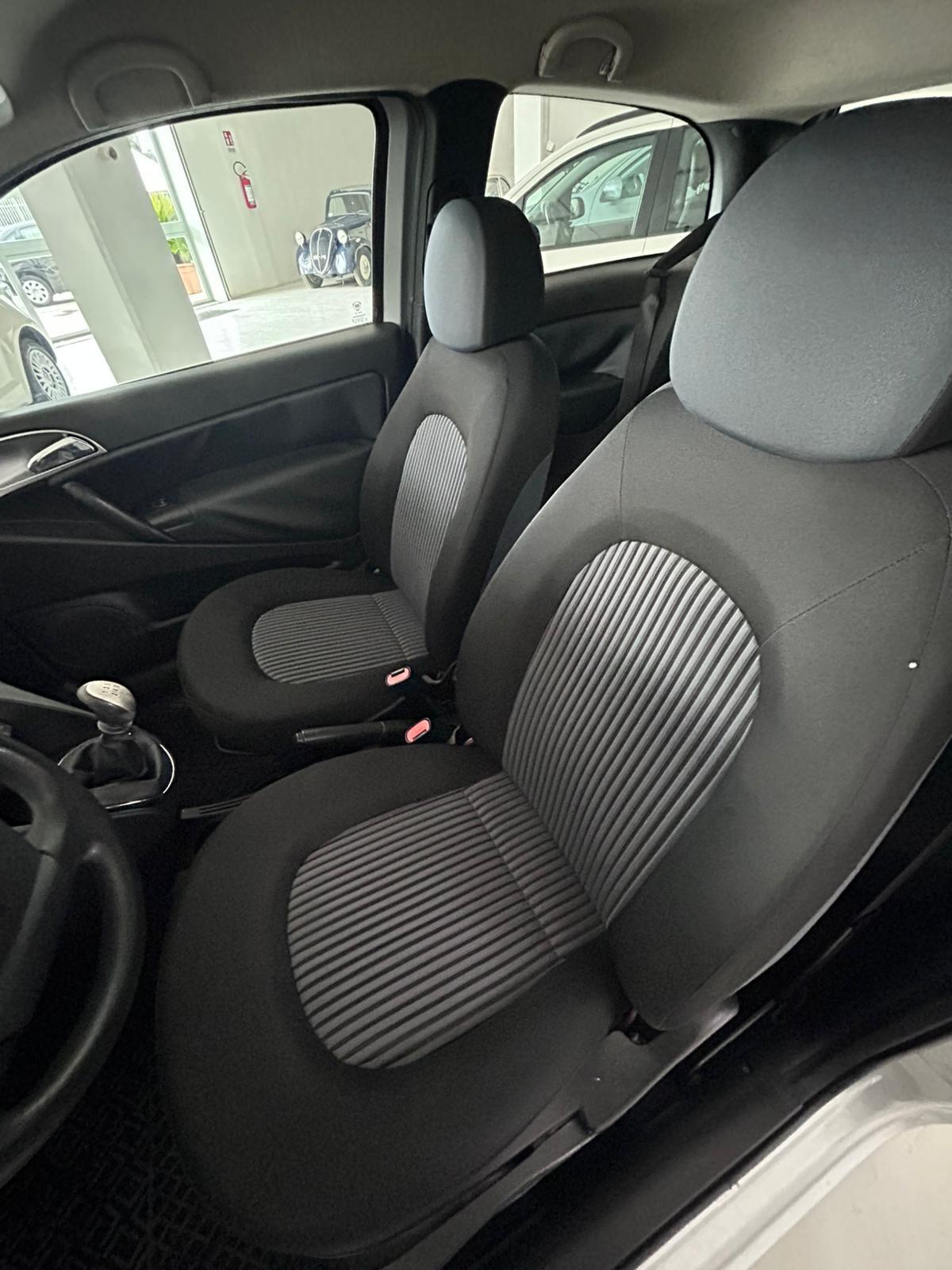 Lancia Ypsilon 1.2 Argento