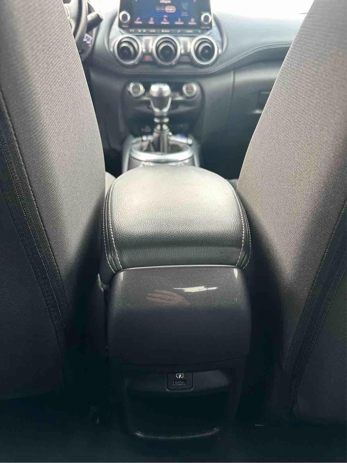 Nissan Juke 1.0 DIG-T 114 CV DCT N-Connecta