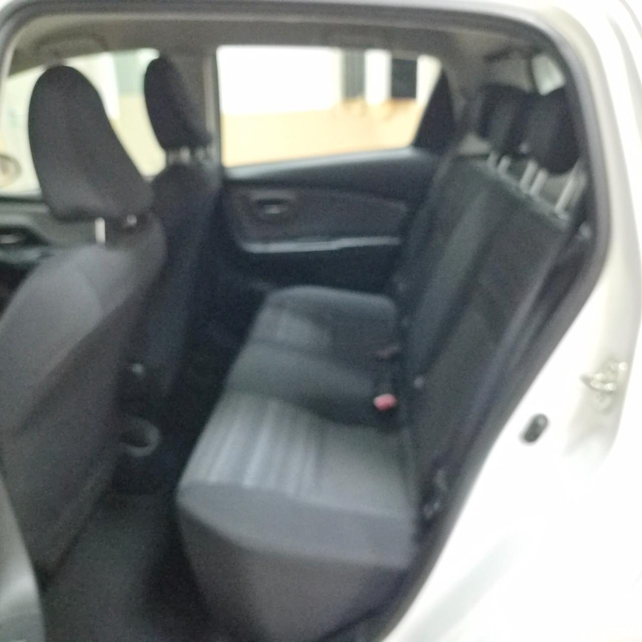 Toyota Yaris 1.0 5 porte Lounge