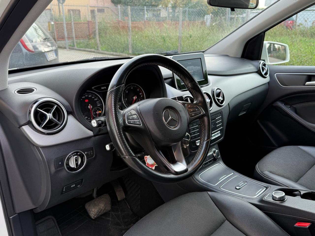 Mercedes-benz B 180 B 180 d Automatic Sport