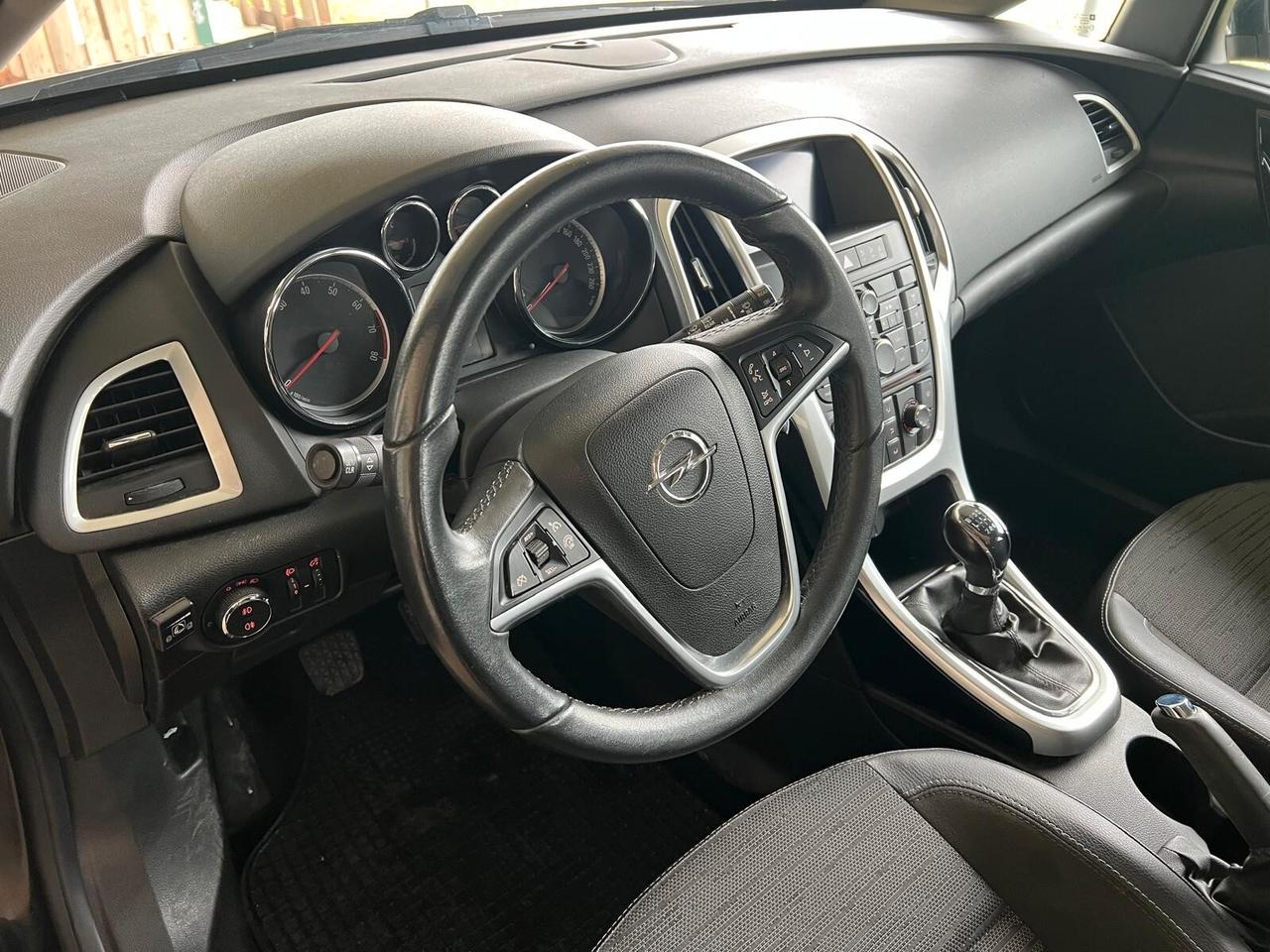 Opel Astra 1.4 Turbo 140CV Sports TourerStation Wagon GPL Tech Elective