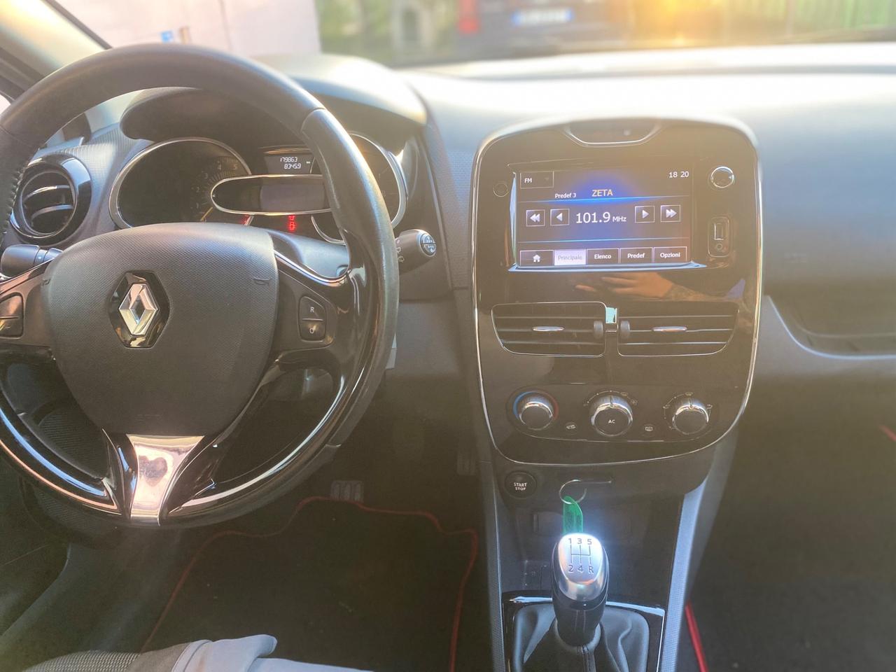 Renault Clio 1.5 dCi 8V 75CV 5 porte sport