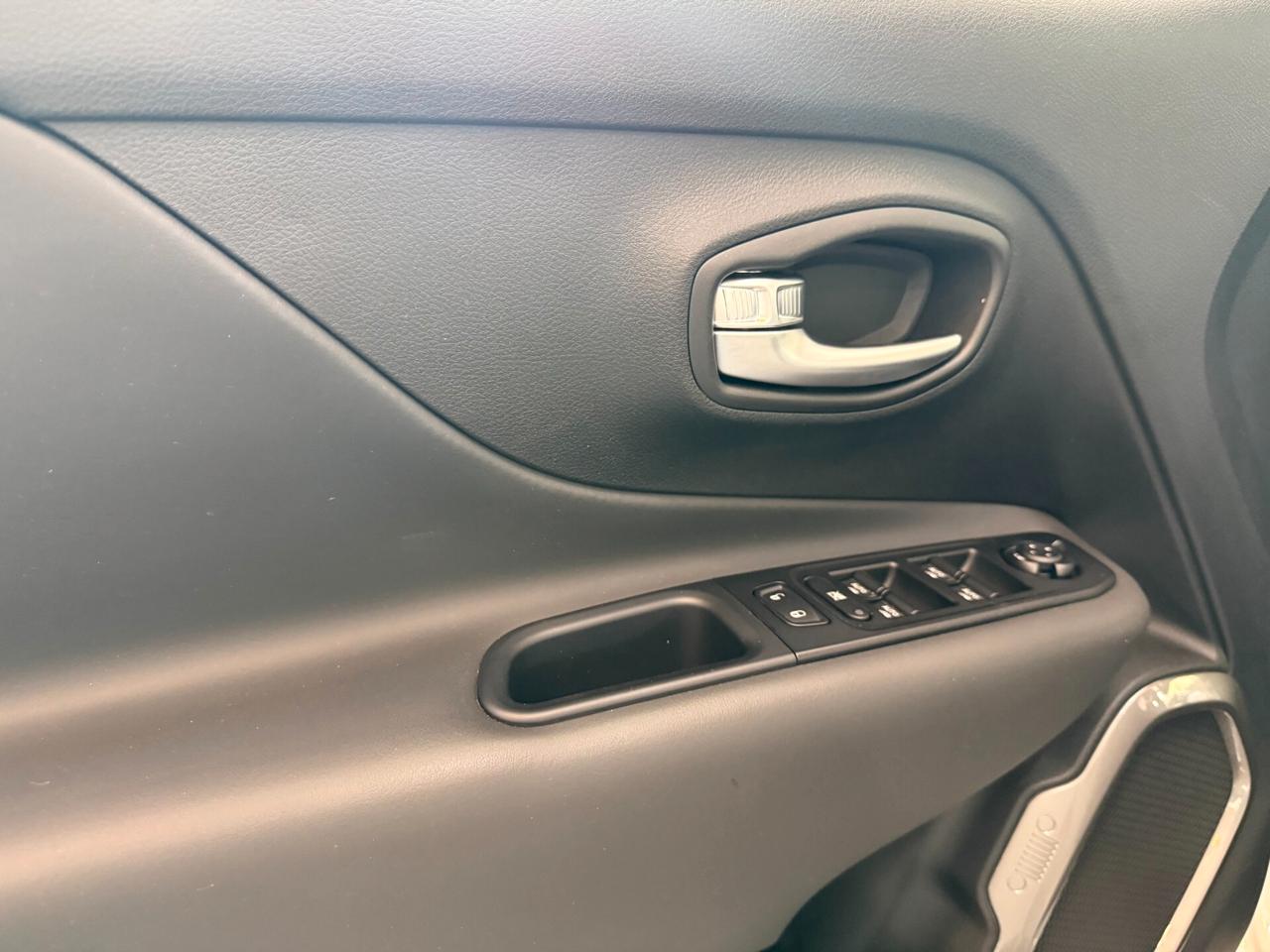 Jeep Renegade 1.6 mjt Limited 2wd 130cv 38.000 KM!!