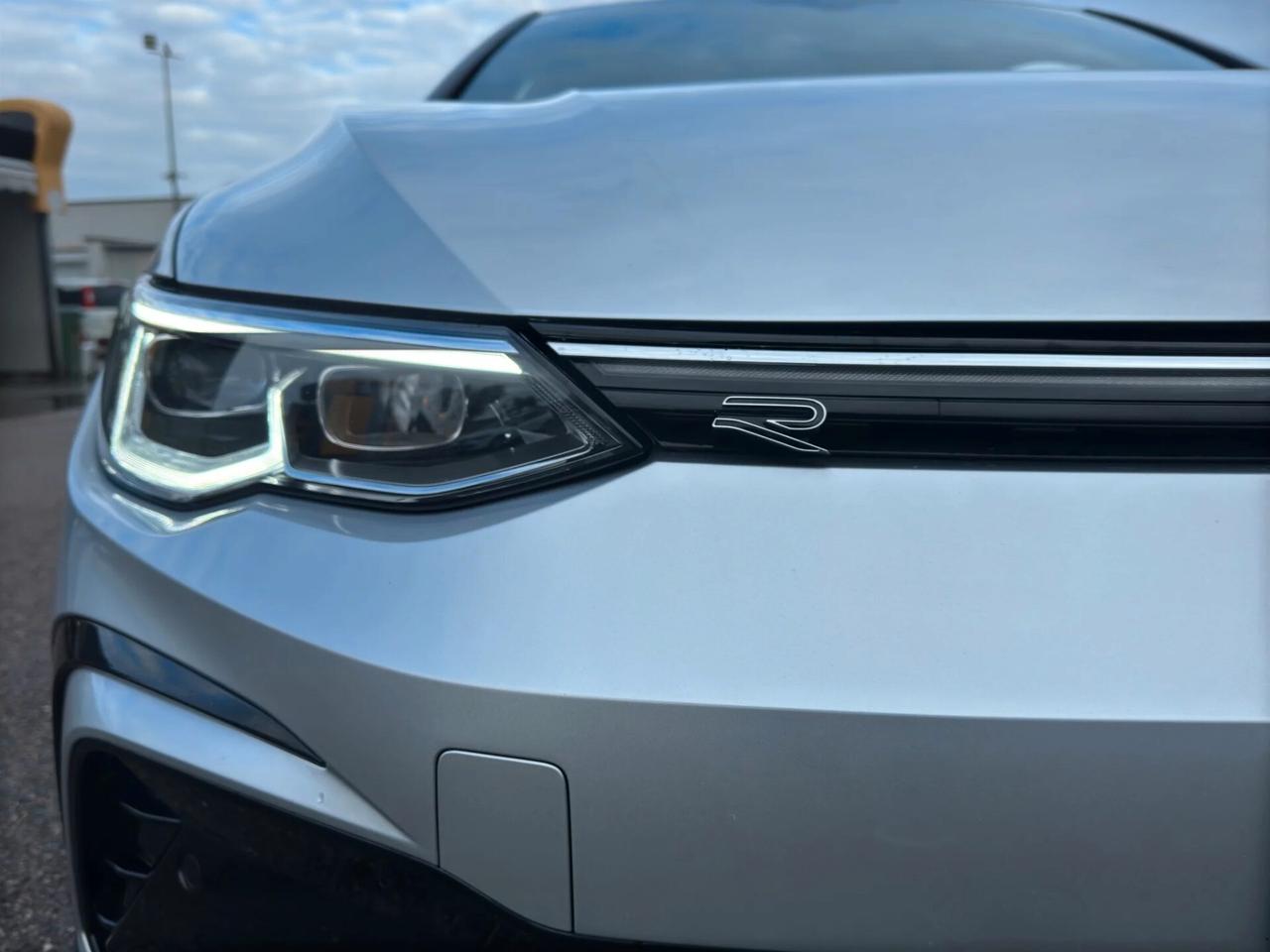 Volkswagen Golf 2.0 TDI 150 CV DSG SCR R-Line