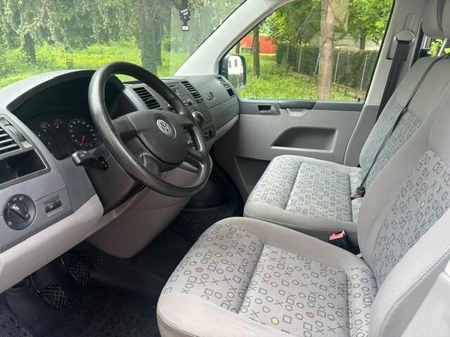 Volkswagen Multivan 2.5 TDI/130CV Comfortline 9 posti