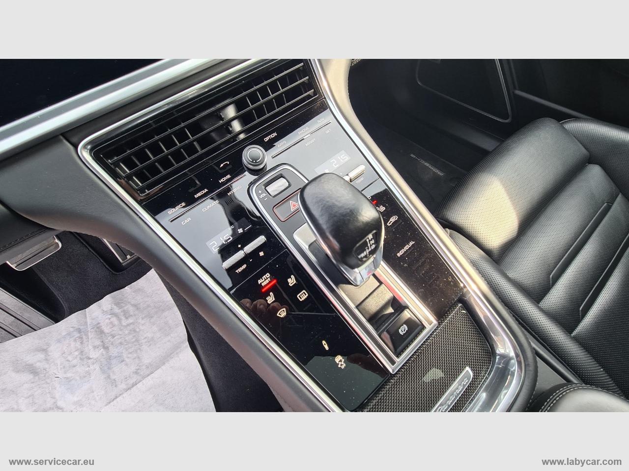 PORSCHE Panamera 4 E-Hybrid Sport Turismo