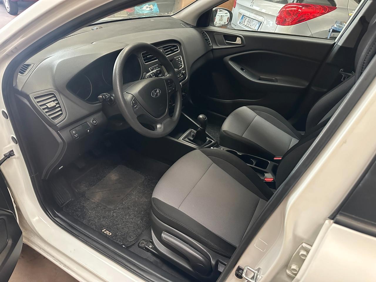 Hyundai i20 1.2 5 porte Econext Connectline