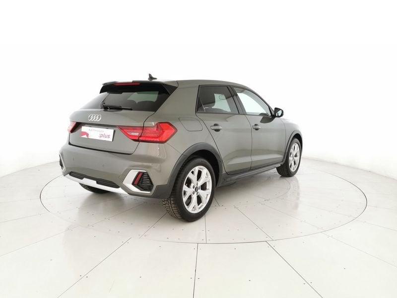 Audi A1 allstreet 35 1.5 tfsi Identity Contrast 150cv