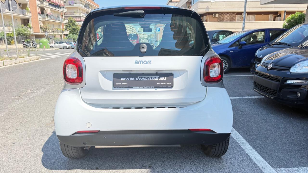 Smart ForTwo 1000 62 kW coupé passion LED PANORAMA CERCHI 16 BLUETOOTH PDC