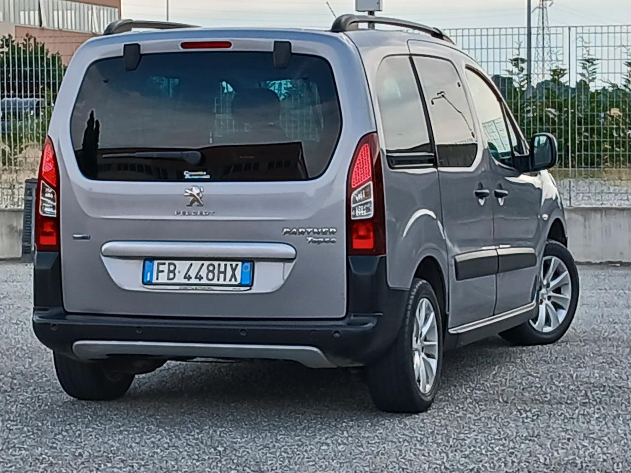 Peugeot Partner Tepee OUTDOOR AUTOVETTURA