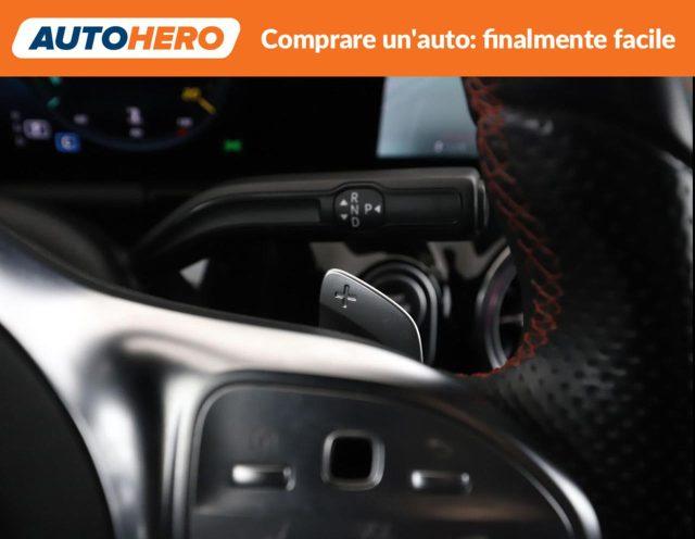 MERCEDES-BENZ GLA 200 d Automatic Premium