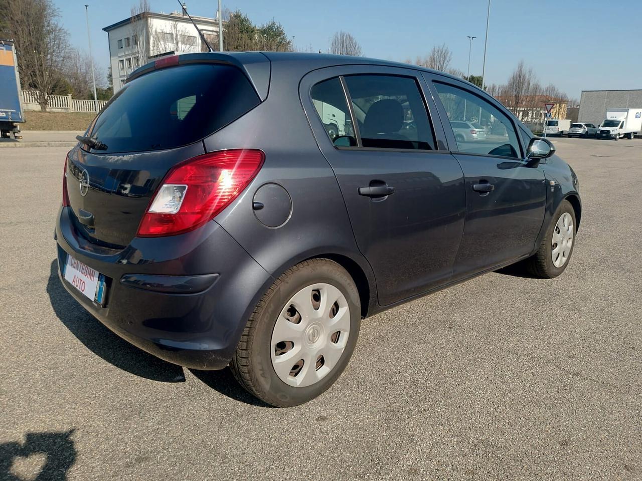 Opel Corsa 1.2 80CV 5 porte GPL-TECH Club