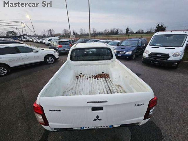 MITSUBISHI L200 L200 d.cab 2.3d Invite Connect 4wd 150cv - GF126CA