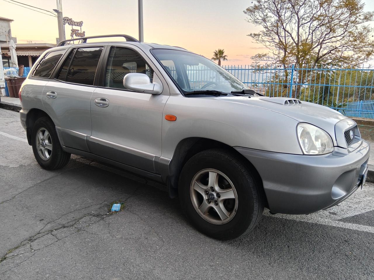 Hyundai Santa Fe Santa Fe 2.0 CRDi Solo 126.000 km