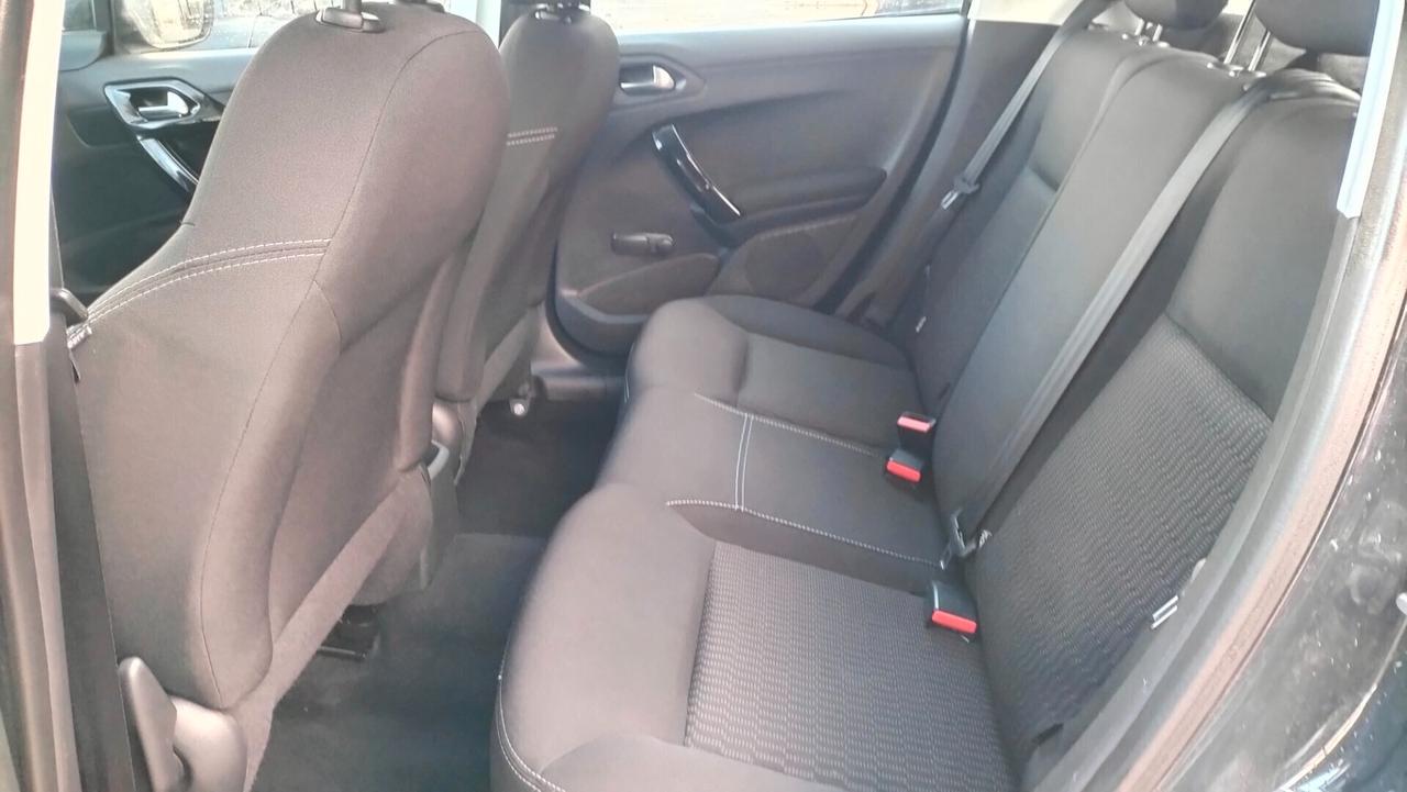 PEUGEOT 208 1.2 82 5 porte Active **UNIPRO **PREZZO REALE