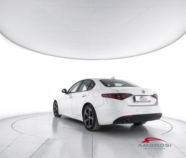 ALFA ROMEO Giulia 2.2 Turbodiesel 150 CV auto - PER OPERATORI DEL SE