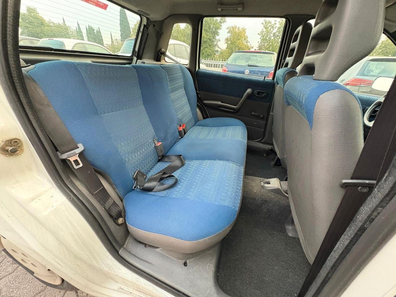 FIAT PUNTO 5/P 1.2 BENZINA SI A NEOPATENTATI