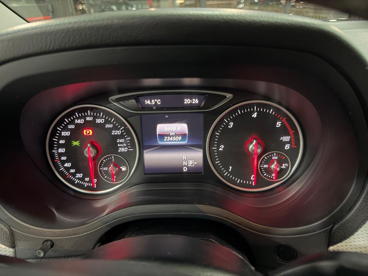 Mercedes-benz B 200 d Automatic Premium