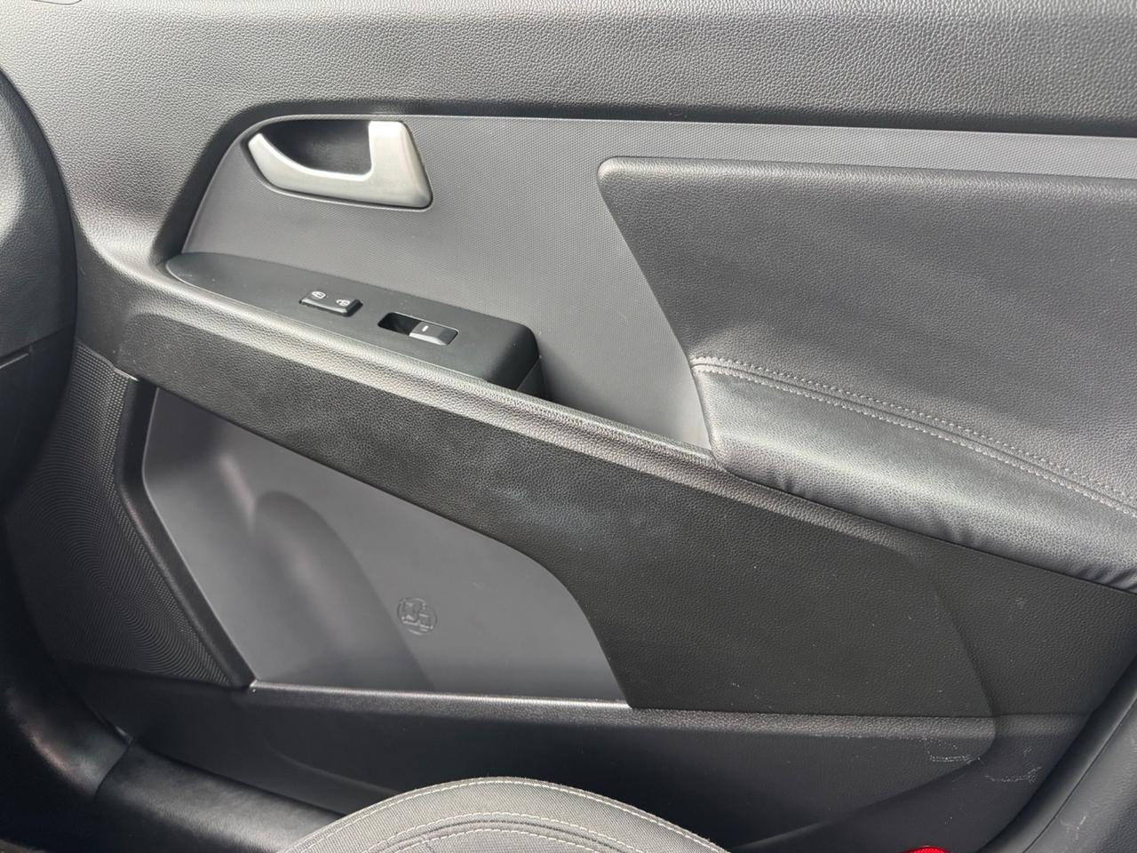 Kia Sportage 1.7 CRDI VGT 2WD Plus