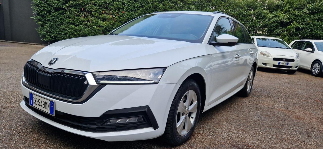 Skoda Octavia 2.0 TDI EVO SCR DSG Wagon Sportline