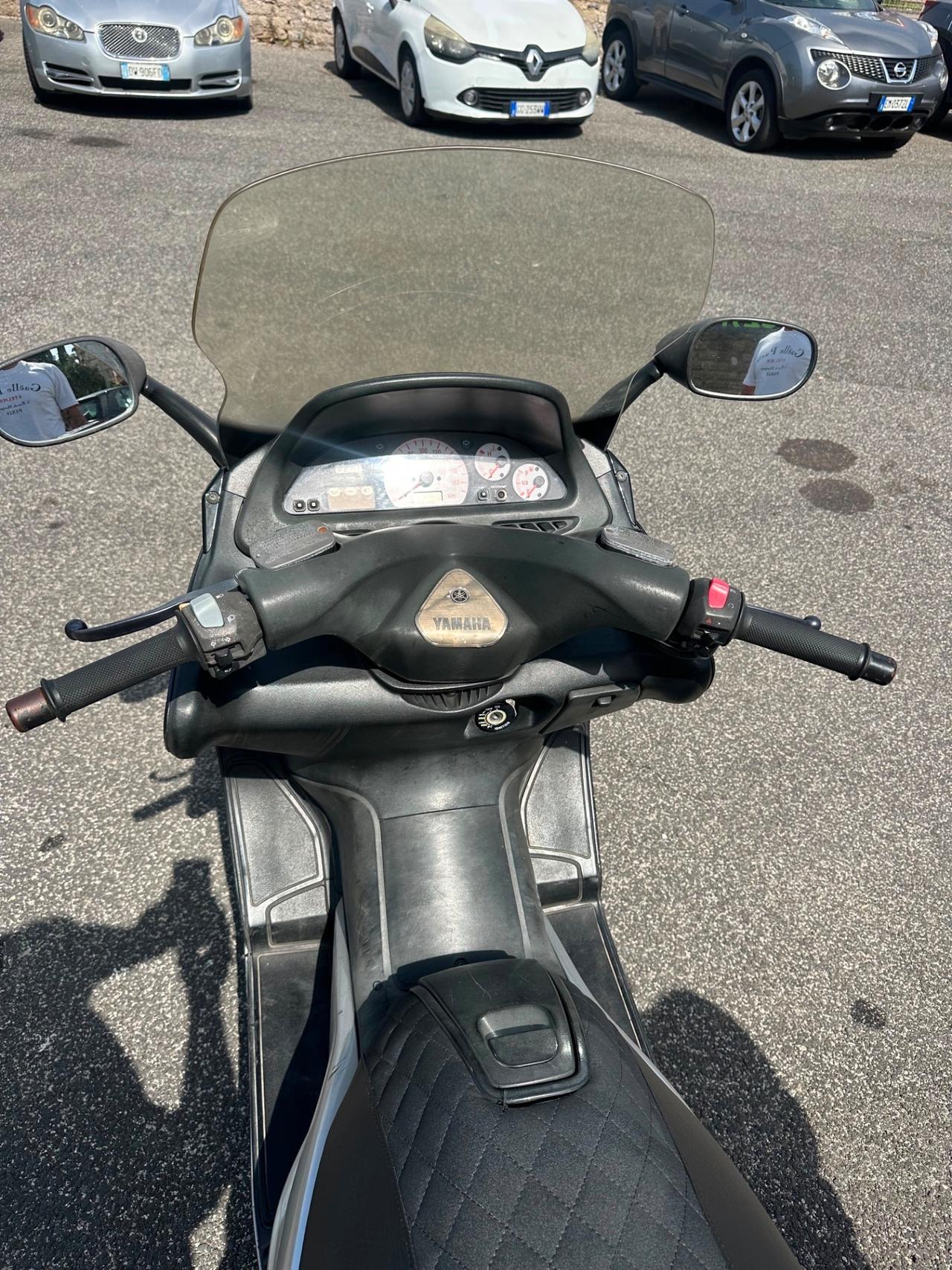 Yamaha T Max