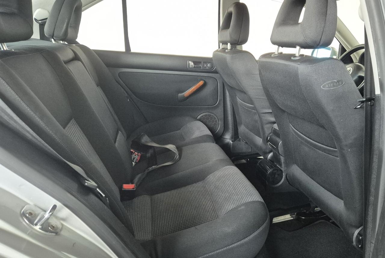 Volkswagen Bora 1.6 16V cat Highline