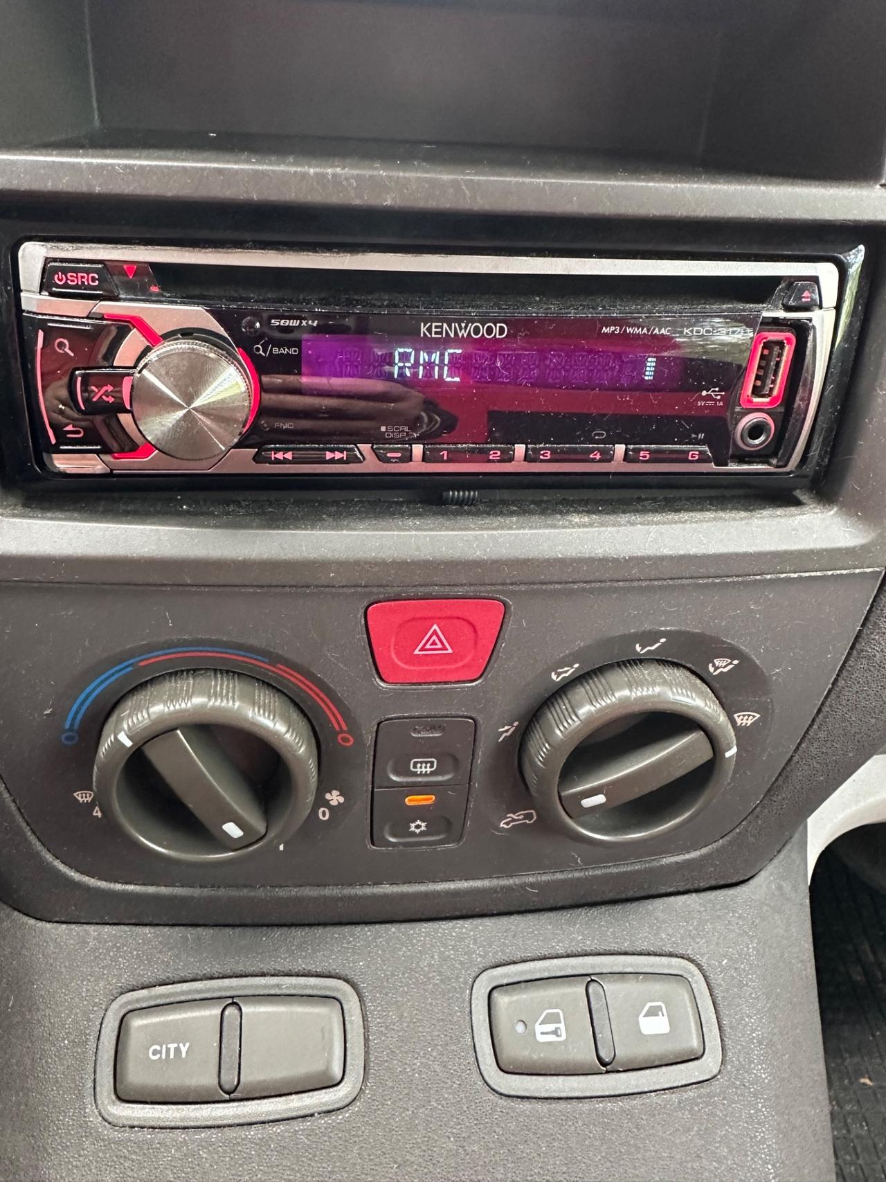 Fiat Idea 1.4 16V Emotion