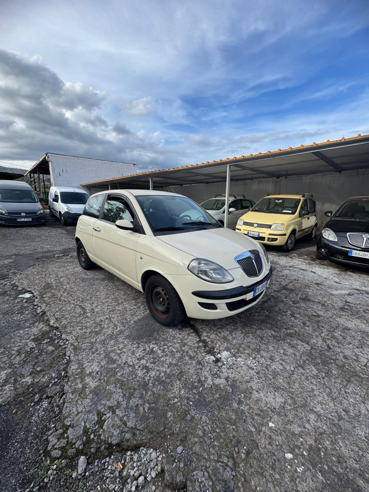 Lancia Ypsilon 1.2 16V Oro ANNO 2005