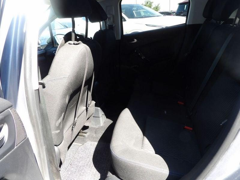 Peugeot 208 Signature PureTech 82cv S/S
