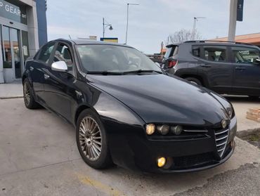 Alfa Romeo 159 1.9 JTDm 16V Exclusive