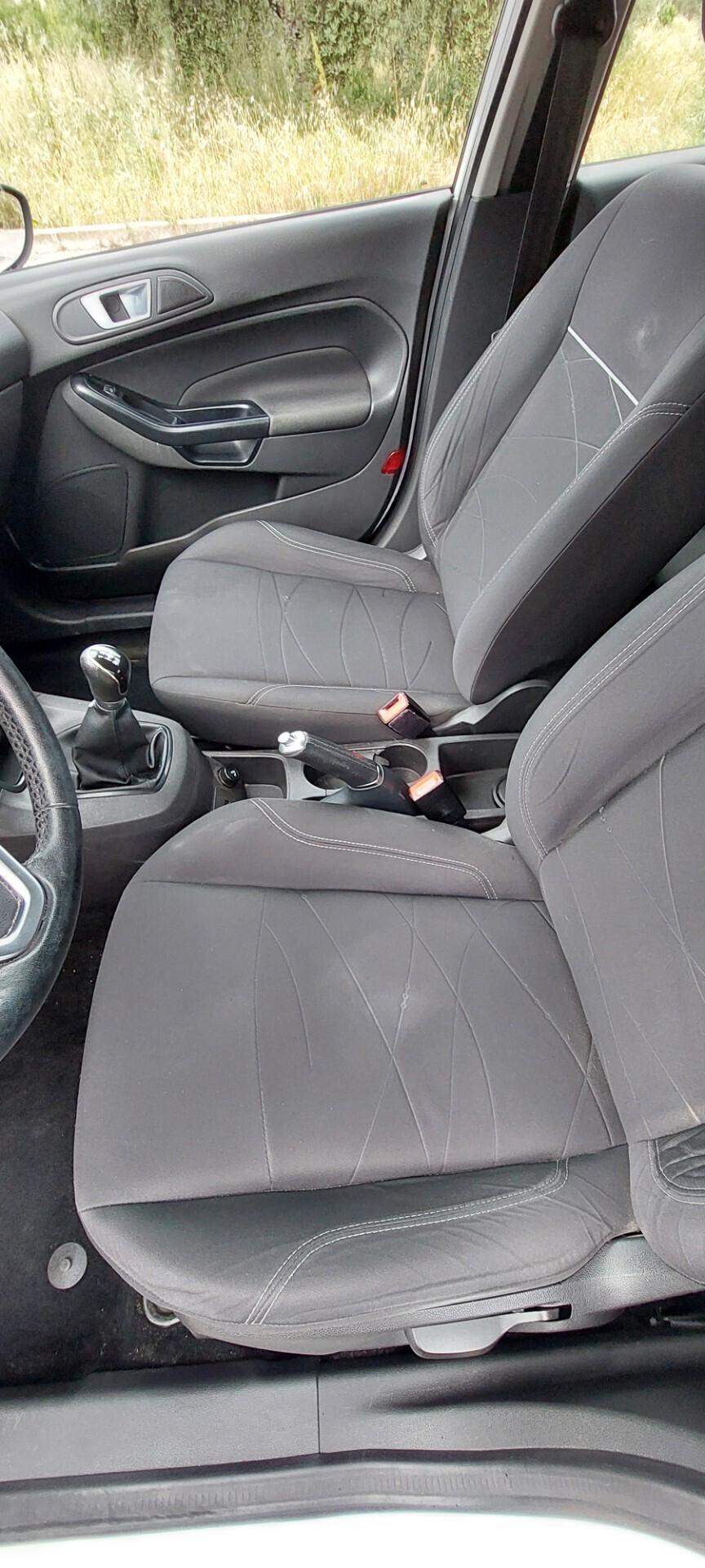 FIESTA 1,5 DIESEL 75 CV TELEFONO BLUETOOTH USB EURO 6B IMPECCABILE X NEOPATENTATI