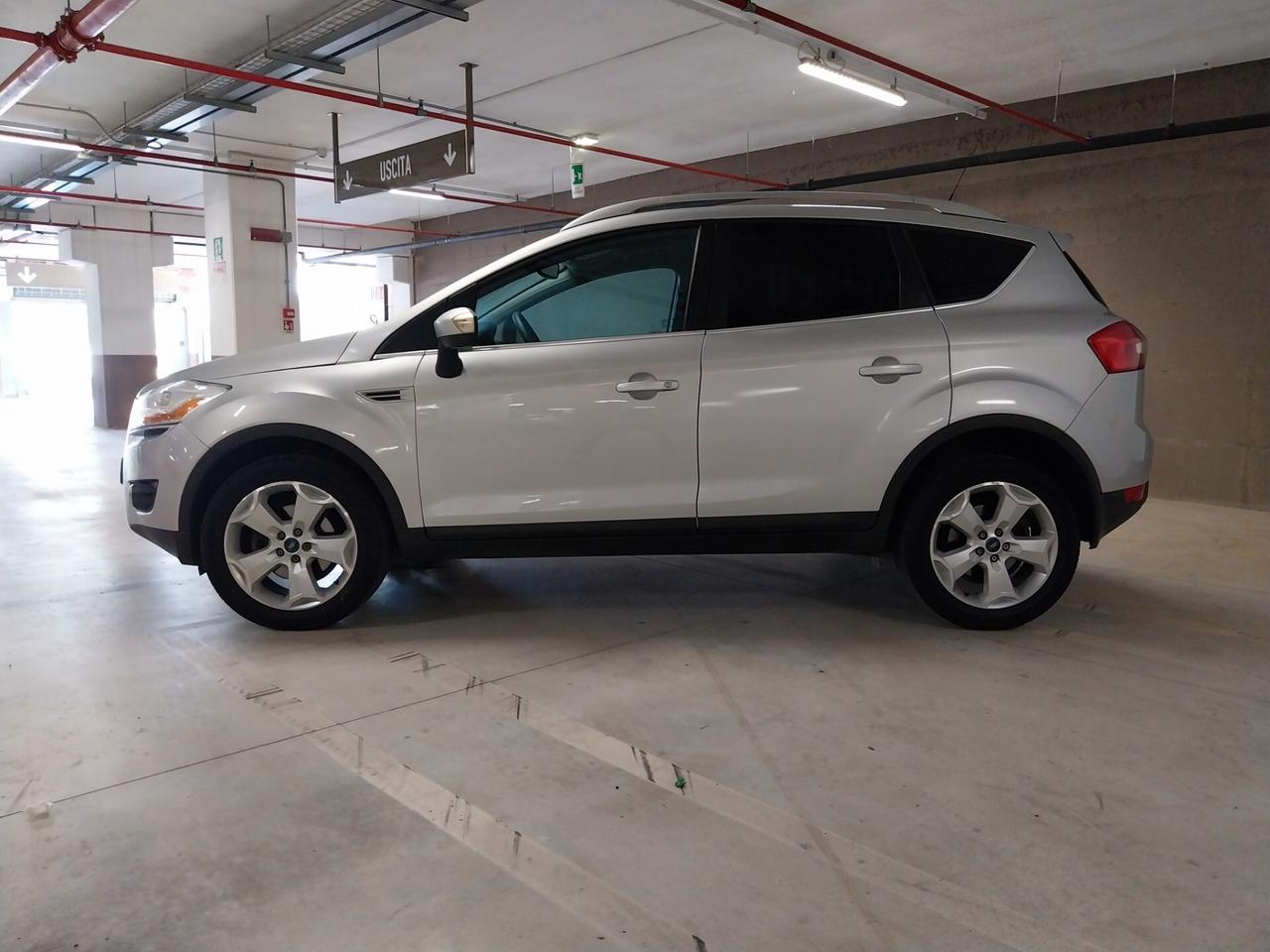 Ford Kuga 2.0 TDCi 136 CV 4WD Titanium DPF