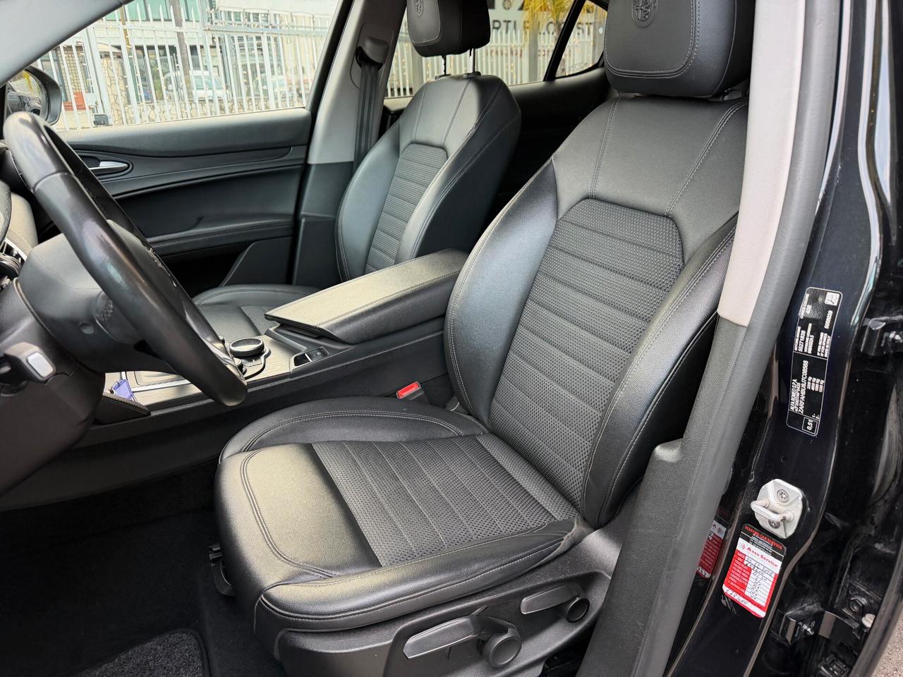 Alfa Romeo Stelvio 2.2 Turbodiesel 210CV AT8 Q4 Business