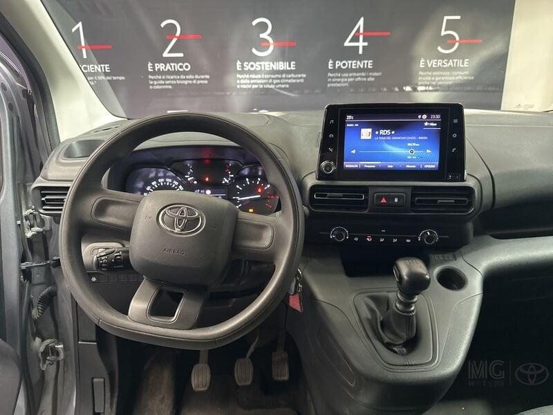 Toyota Proace City Verso 1.2 110 CV S&S Short D Lounge
