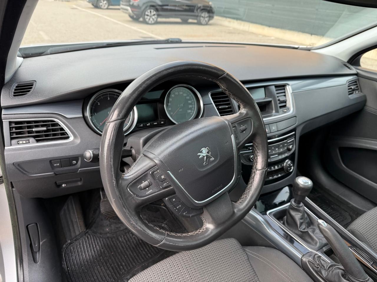 Peugeot 508 SW 2.0 HDI - TETTO PAN. - 12 MESI DI GARANZIA -