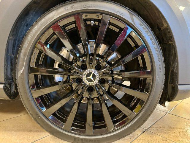 MERCEDES-BENZ E 220 d S.W. 4Matic Premium All-Terrain GRIGLIA AMG