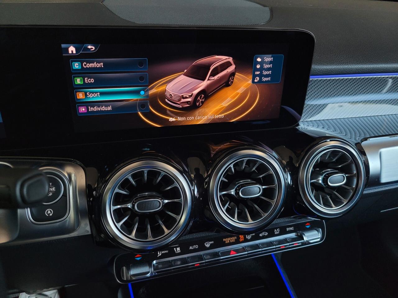 Mercedes-benz GLB 200 d AMG Line 8G-DCT LUCI AMBIENTE NAVI RETROCAMERA