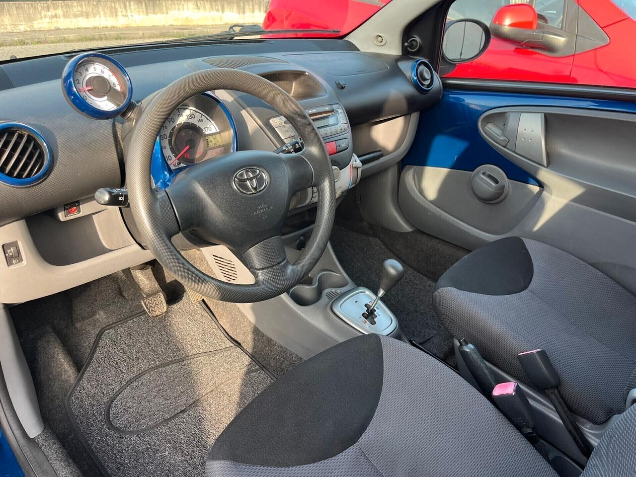 Toyota Aygo 1.0benz CAMBIO AUTOMATICO
