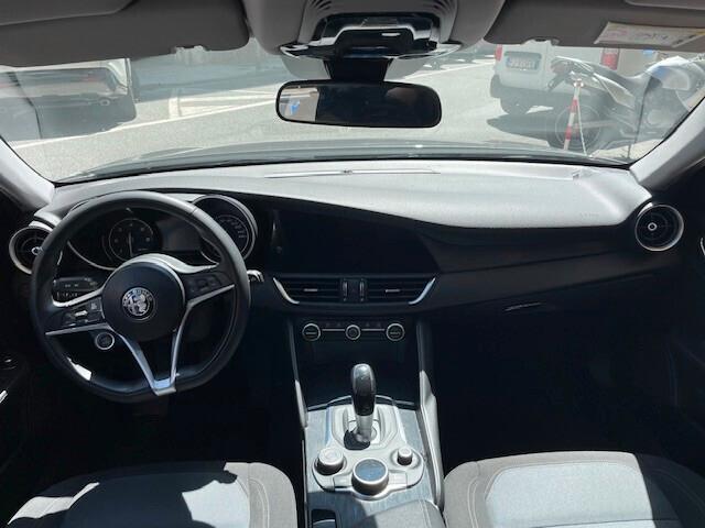 Alfa Romeo Giulia 2.2 Turbodiesel 160 CV AT8 Business