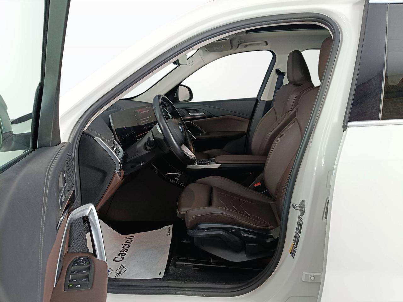 BMW X1 U11 - iX1 xdrive 30 X-Line