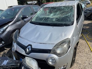 RENAULT TWINGO 1.2 BENZINA/GPL SINISTRATA 2014