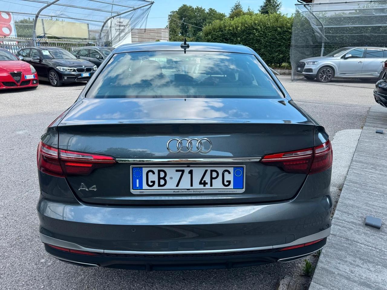 Audi A4 35 TDI/163 CV S tronic line edition