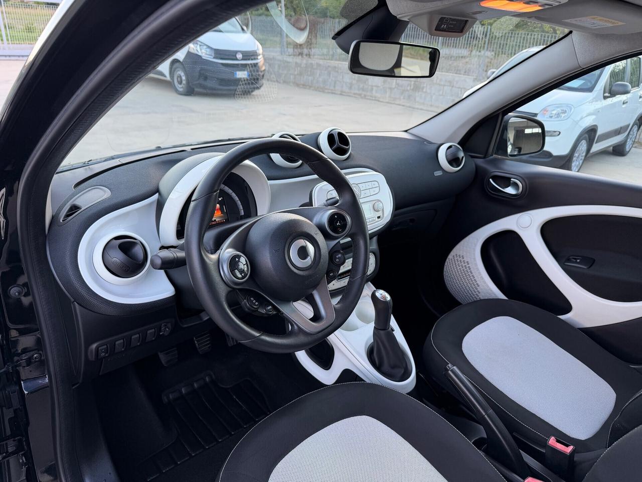 Smart ForFour Passion 1.0 benzina tetto panoramico