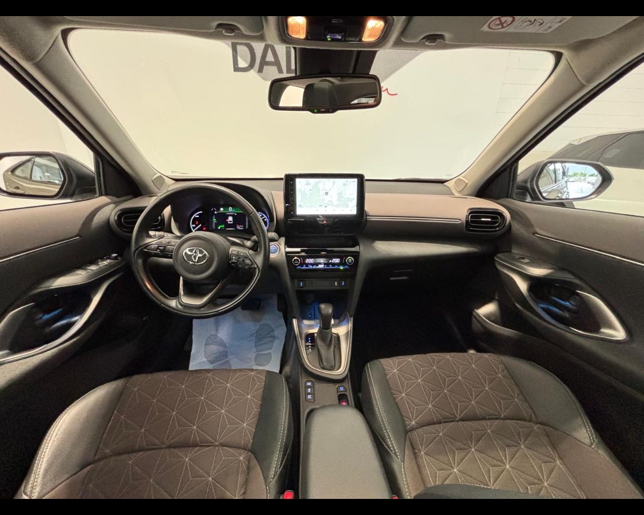 TOYOTA Yaris Cross - Yaris Cross 1.5h Premiere fwd 116cv e-cvt