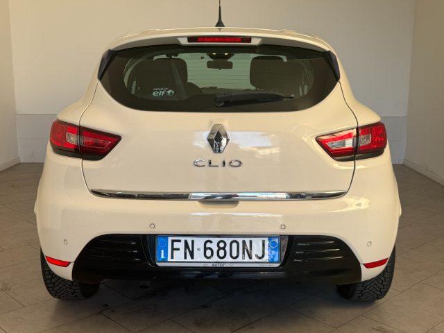 RENAULT Clio 1.2 75 CV 5 porte Duel