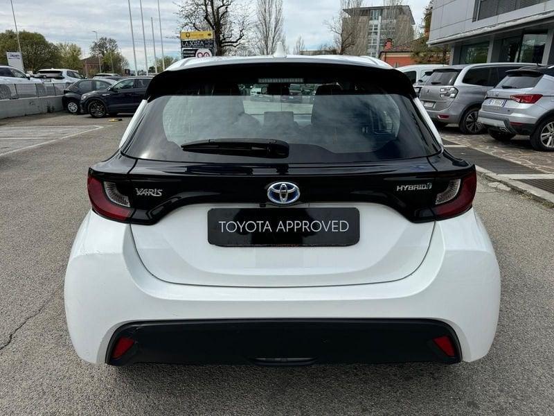 Toyota Yaris Hybrid Active MY22