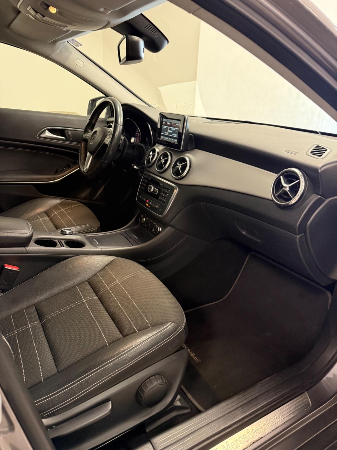 Mercedes-benz GLA 220 d Automatic 4Matic Sport