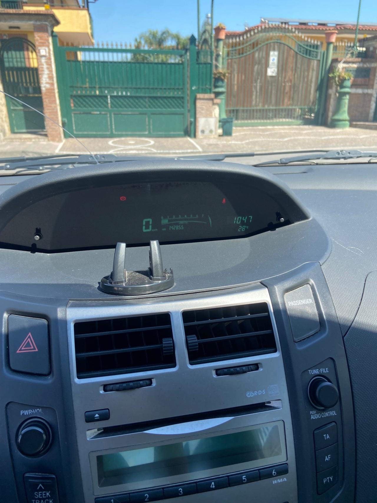 Toyota Yaris 1.3 5 porte Sol