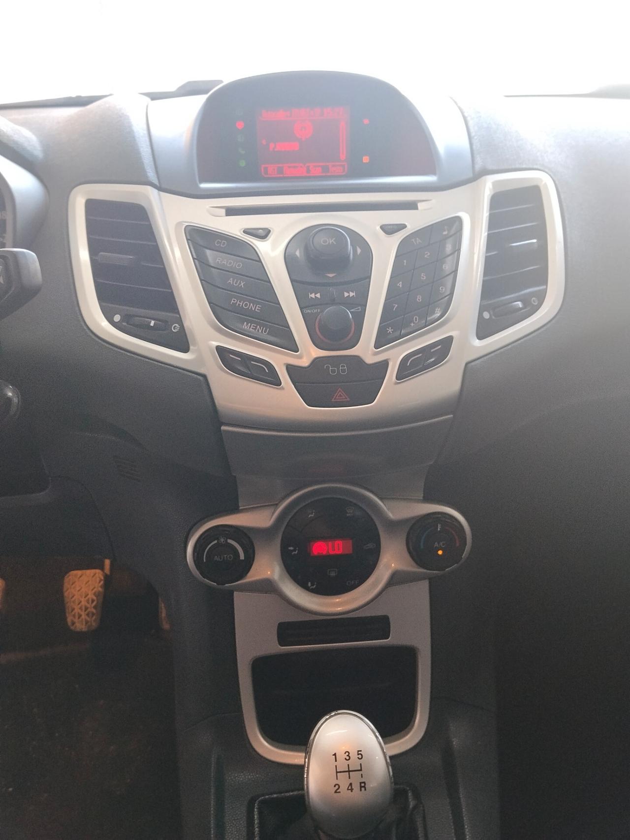 Ford Fiesta 1.4 Diesel 2009 CON GARANZIA