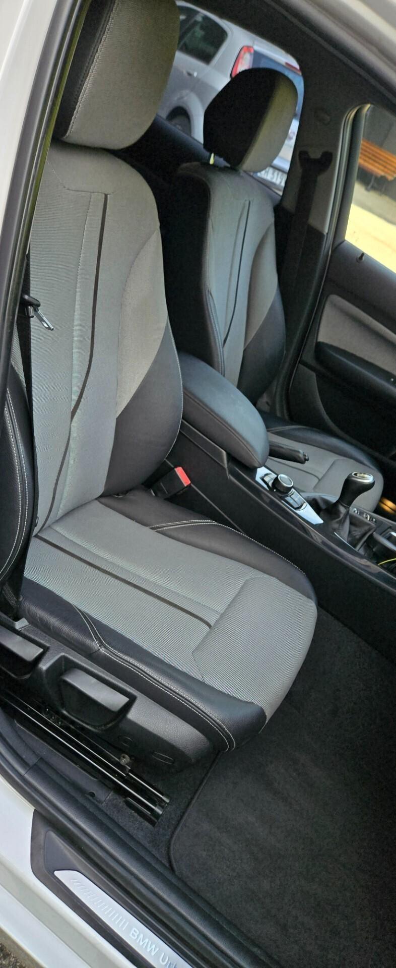 Bmw 118 118d 5p. Urban